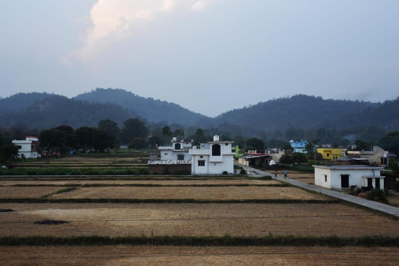 Corbett Bhavesh Home Stay Jhirna Room photo